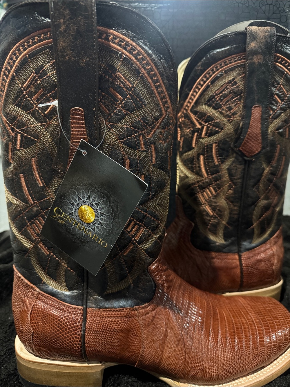 Centenario Leather Auburn and Black Cowboy Boots